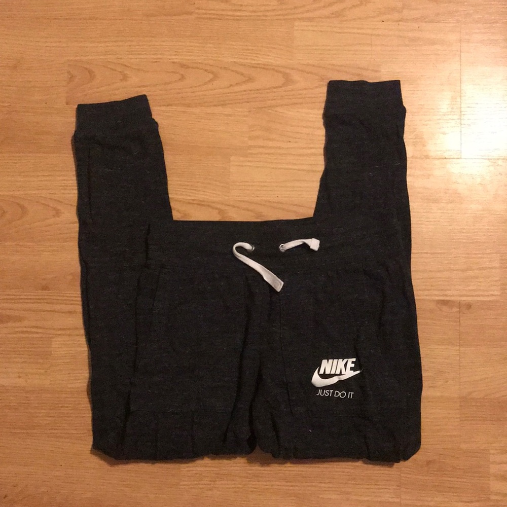 Nike Joggers